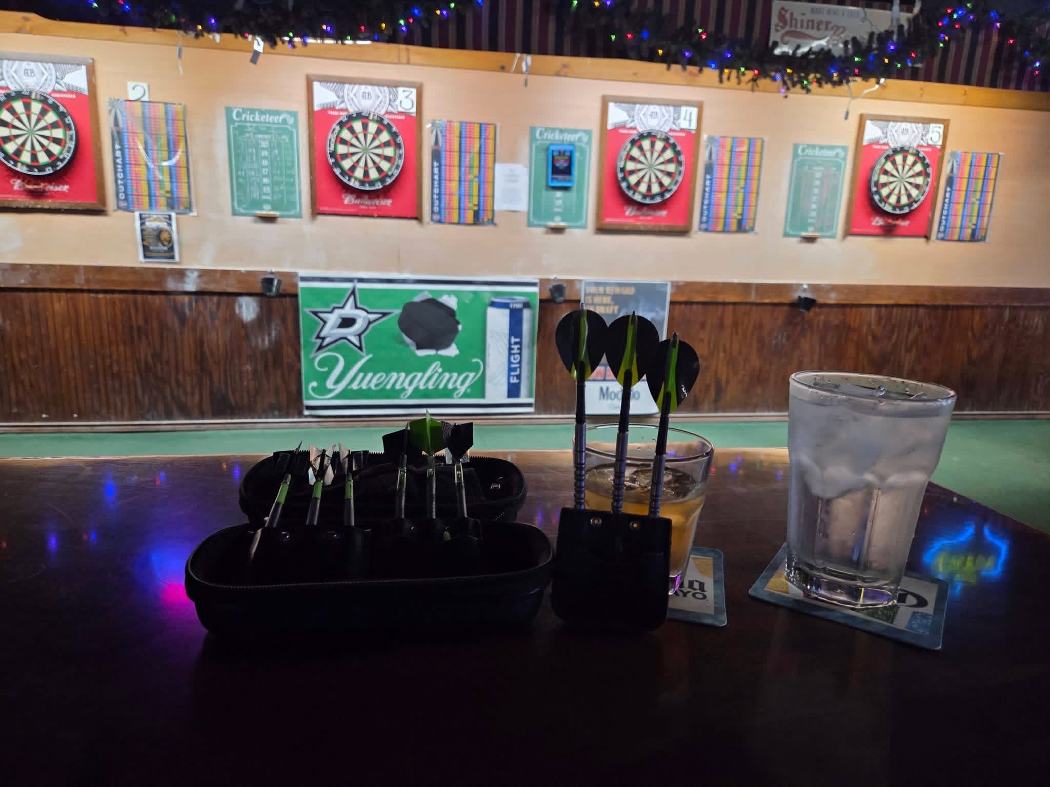 Breakers Sports Bar photo 3